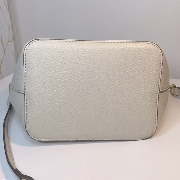Steve Madden White Leather Breece Satchel Crossbody with matching Cosmetic bag - Picture 12 of 12